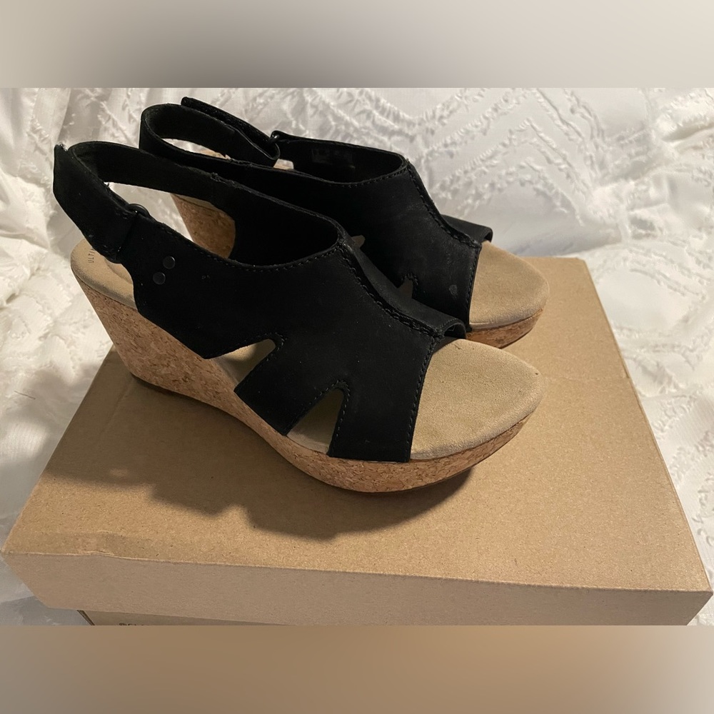 Clarks 5 1/2 black and cork wedge heel